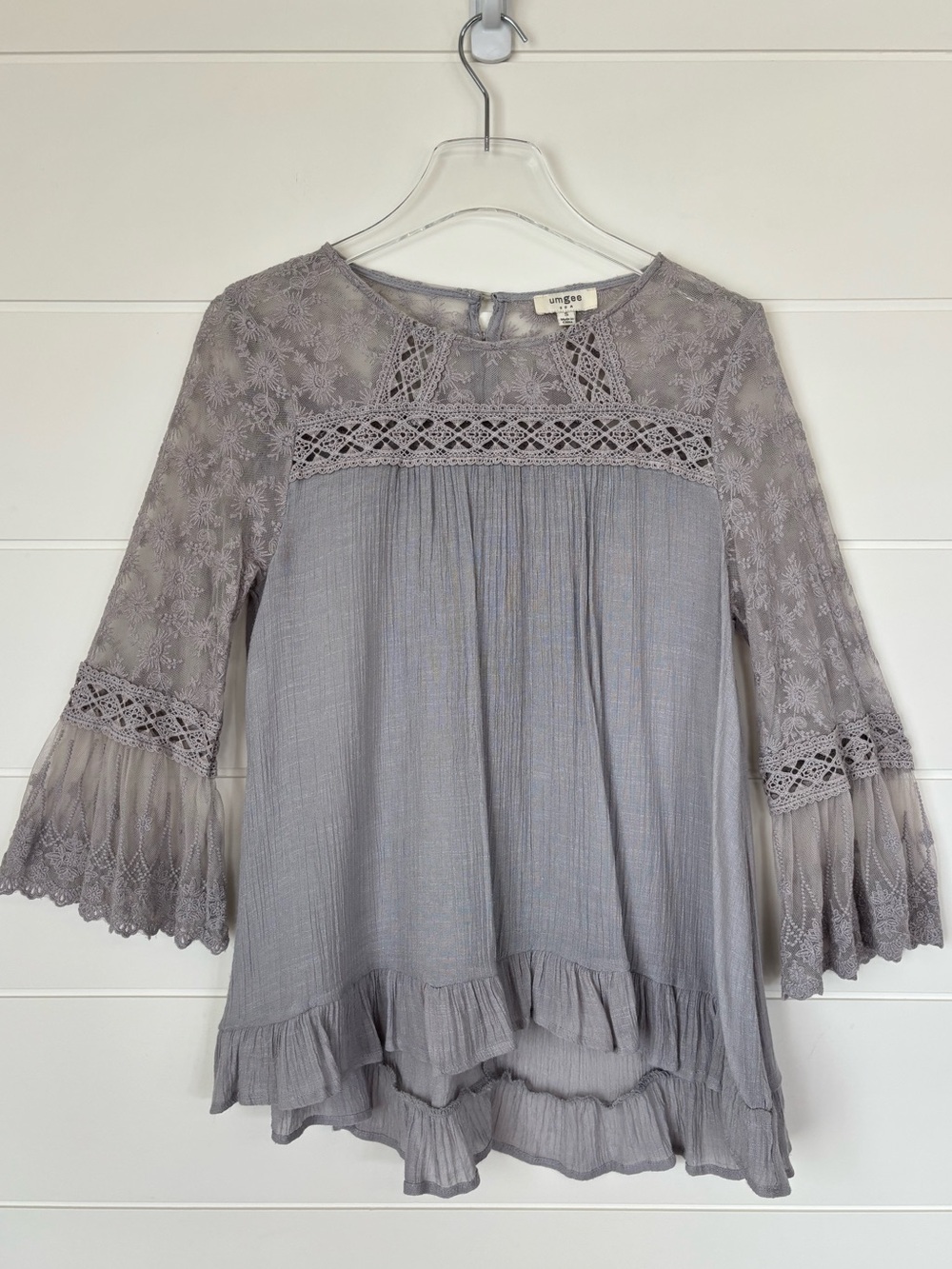 Umgee Gray Lace Trim Boho Bell Sleeve Flowy Tunic Top Women's Small